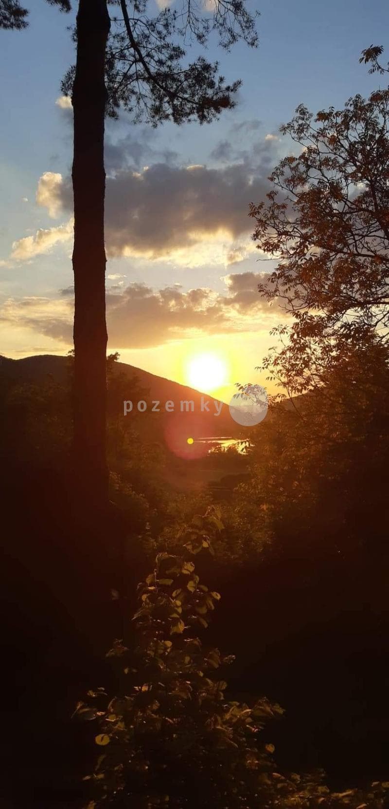 Hlavná fotka pozemku
